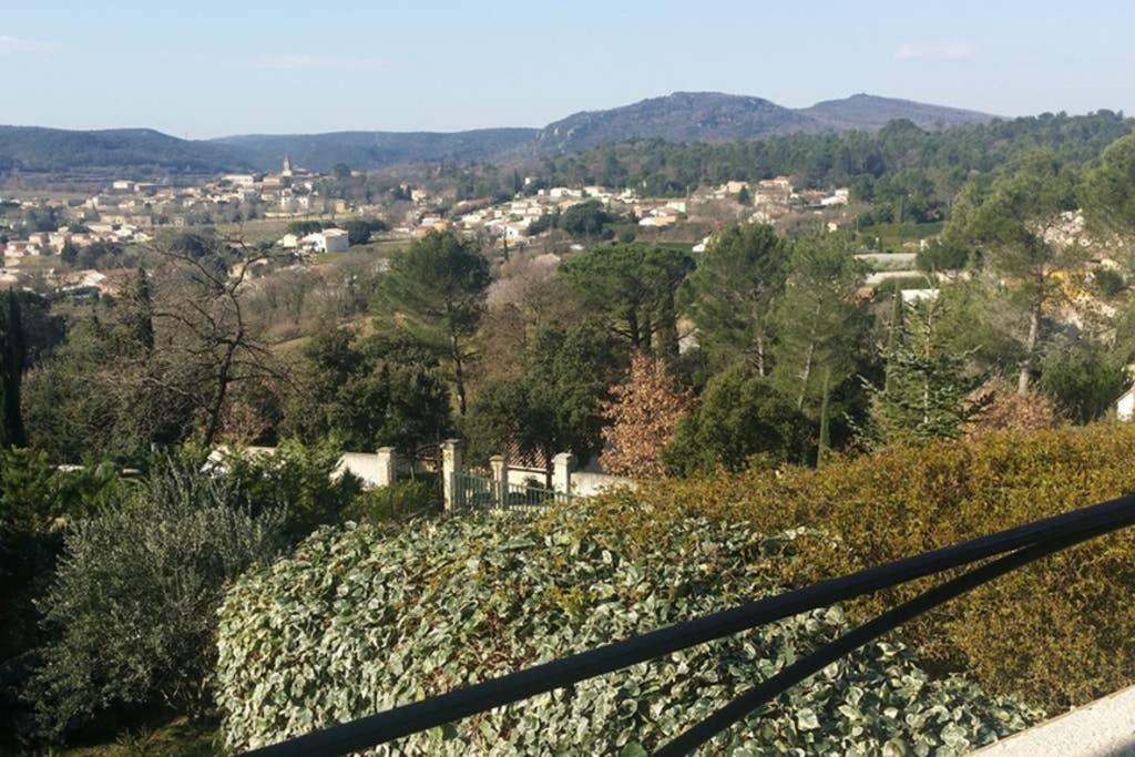 Elegante Villa De 180M3 Avec La Superbe Vue Connaux Bagian luar foto